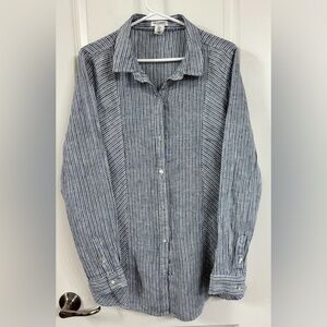 Artisan Ny Women's Black and White Striped Button Down Shirt